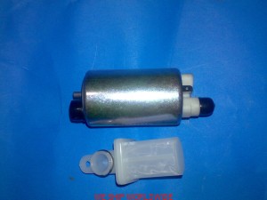 Pompa paliwa SUZUKI DF-80 Fuel Pump 80ATL B/80ATX 15200-92J00-000