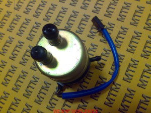 YAMAHA R6 R 6 YZFR6 YZF R6 1999-2002 oe 5EB-13907-01-00  pompa paliwa pompka paliwowa
