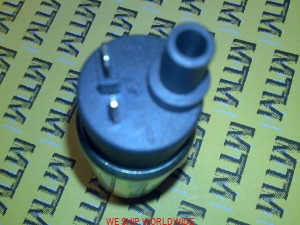 silnik zaburtowy 4 suwowy - Yamaha F 30 BETL F30 BETL F-30 BETL 2011-  OE 1100-02500, 1103007D0 pompa paliwa, pompka paliwowa