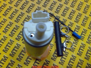 pompa paliwa KAWASAKI  ZX1200-B1 B2 B3 B4 B6F Ninja ZX-12R  ZX12R 49040-1077