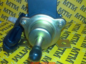 minikoparka IHI 12NX  z silnikiem Isuzu 3YA1 pompa paliwa, pompka paliwowa