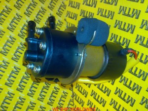 pompa paliwa do minikoparki Schaeff HR1.5