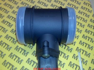 PRZEPŁYWOMIERZ POWIETRZA HYUNDAI ELANTRA HYUNDAI LANTRA  HYUNDAI SANTA FE  HYUNDAI TRAJET KIA CARENS  0281002447	BOSCH 101264	FACET 2816427000	HYUNDAI 2816427000	KIA 38626	FISPA 38626	SIDAT 836645	OPEL 93180992	GENERAL MOTORS MF018	ERA
