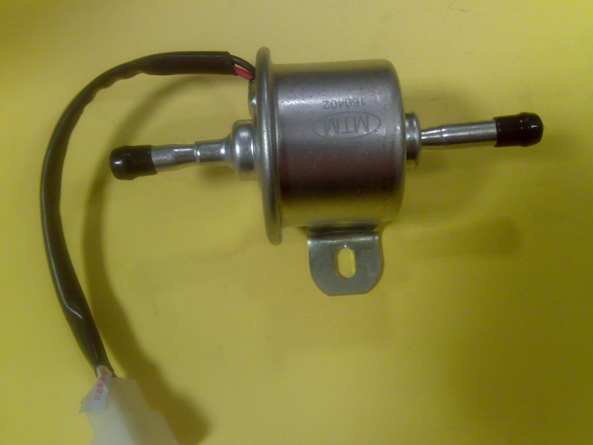 pompa paliwa do kosiarki Kubota ZD25 Kubota ZD-25 Kubota ZD 25