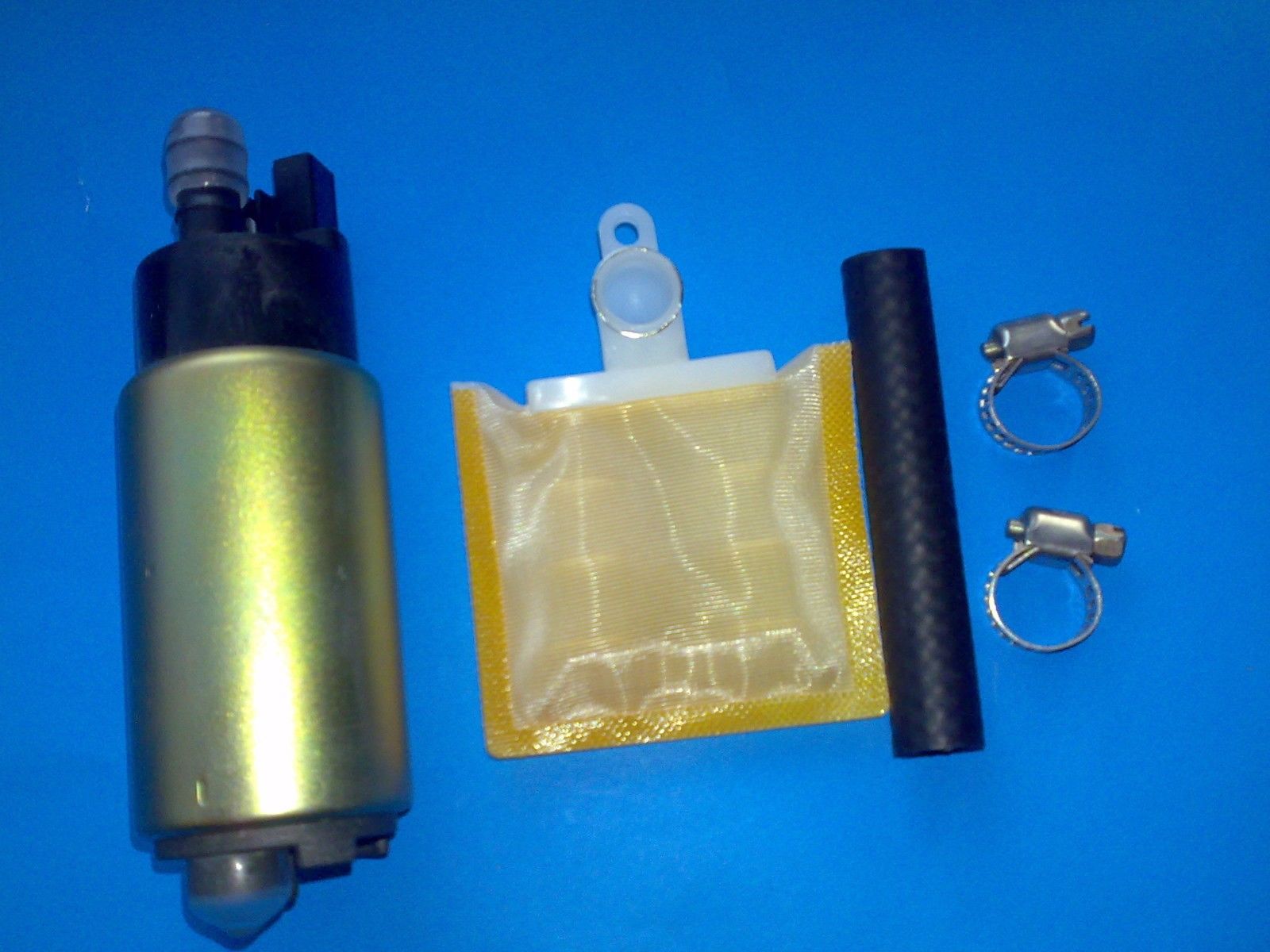 09-10 YAMAHA XJ6 DIVERSION pompa paliwa, pompka paliwowa